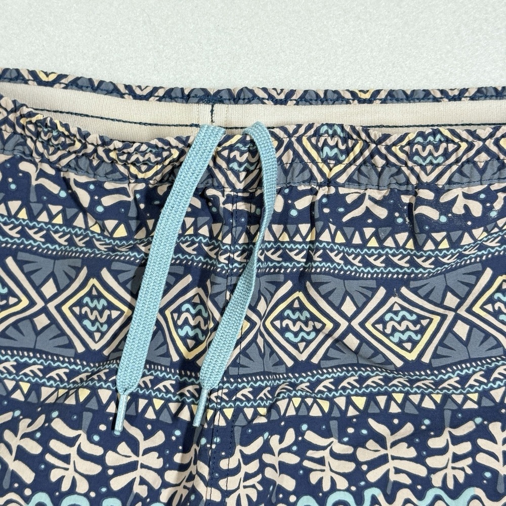 Patagonia Baggies Shorts Womens Medium Tribal 5" Inseam Southwest Aztec Beach - Picture 3 of 13